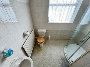 Shower Room- click for photo gallery